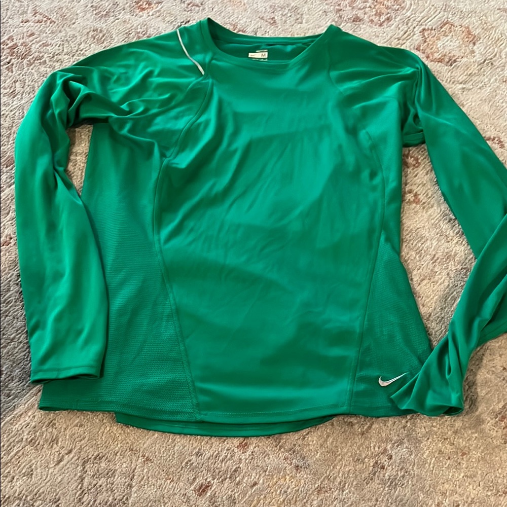 Nike Women's Long Sleeve Athletic Top Green with White Swoosh
